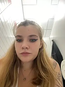 Holy Tereza online show from 09/20/25, 03:35