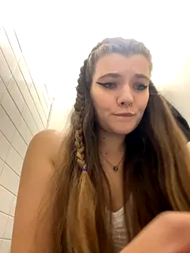 Holy Tereza online show from 11/14/25, 03:44