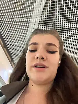Holy Tereza online show from 05/13/26, 03:42