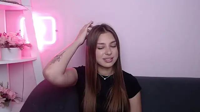 MilanaAngelAs online show from 06/28/26, 05:02