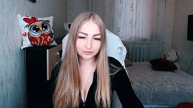  KittyBoo online show from 10/26/25, 10:21