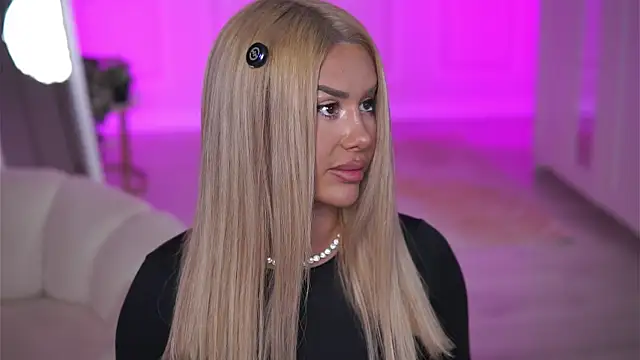 Snapshot of EvaZane chatting on 01/06/26, 08:56 EvaZane online show from 01/06/26, 08:56