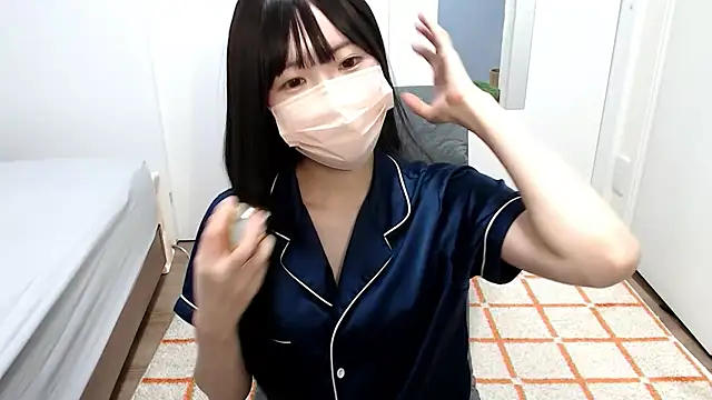 Snapshot of _mi_tsu_ki_ chatting on 02/22/25, 10:09  mi tsu ki  online show from 02/22/25, 10:09