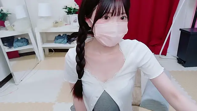 Snapshot of _mi_tsu_ki_ chatting on 06/13/26, 06:00 mi tsu ki online show from 06/13/26, 06:00