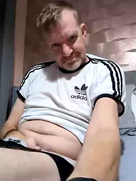 Snapshot of No-ties-fk chatting on 12/31/24, 10:15 No-ties-fk online show from 12/31/24, 10:15