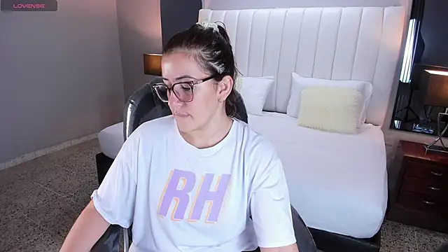 vanity sex online show from 09/11/25, 11:32