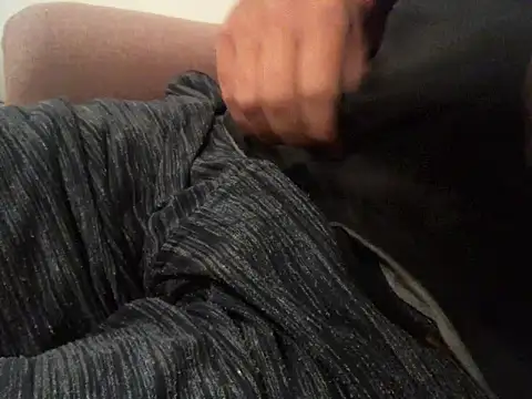 Snapshot of sexxx-mike chatting on 09/30/25, 05:18 sexxx-mike online show from 09/30/25, 05:18