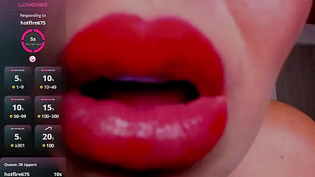 charlottemeyerr online show from 01/14/25, 10:23