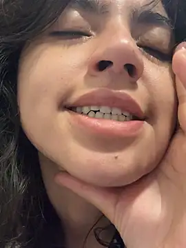 ViolettaSummer online show from 06/19/26, 12:31