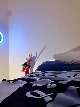 Snapshot of Papinine6 chatting on 09/11/25, 05:24 Papinine6 online show from 09/11/25, 05:24