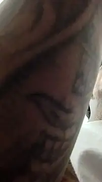 Snapshot of Papinine6 chatting on 11/22/25, 01:59 Papinine6 online show from 11/22/25, 01:59