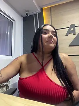 little lissiee online show from 04/30/26, 12:39