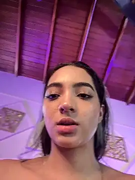 AdelineEvanss online show from 12/06/24, 05:09