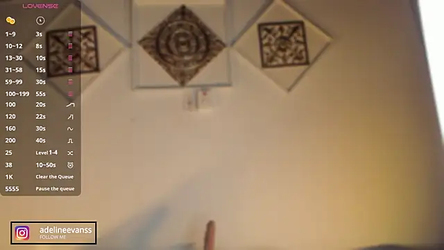 AdelineEvanss online show from 02/10/25, 08:20