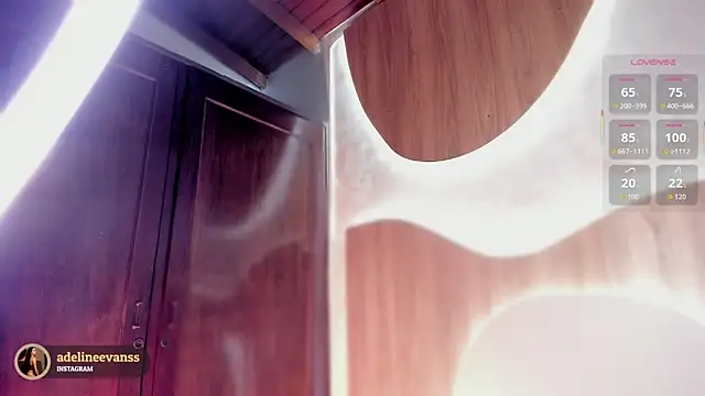 AdelineEvanss online show from 11/27/25, 07:38