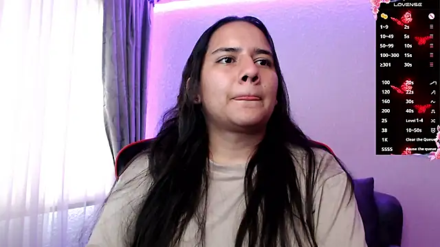 Snapshot of Lexyevans chatting on 02/14/25, 08:37 Lexyevans online show from 02/14/25, 08:37