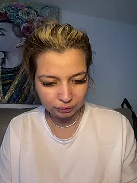 AllysonK online show from 06/23/26, 04:05