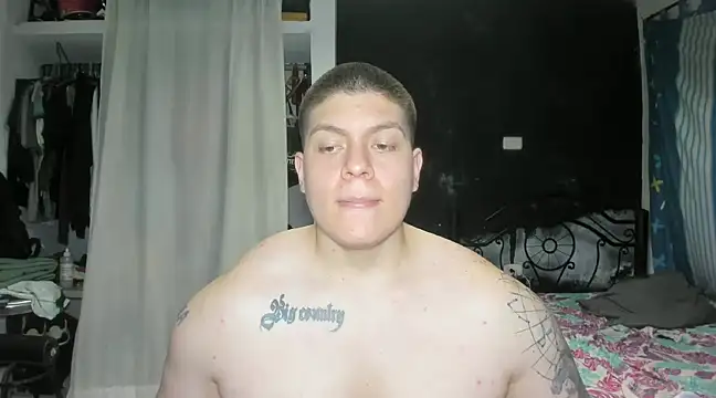 Snapshot of regan_jhonso chatting on 01/22/25, 09:10 regan jhonso online show from 01/22/25, 09:10