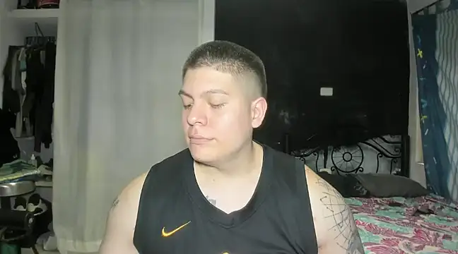 Snapshot of regan_jhonso chatting on 01/28/25, 04:52 regan jhonso online show from 01/28/25, 04:52