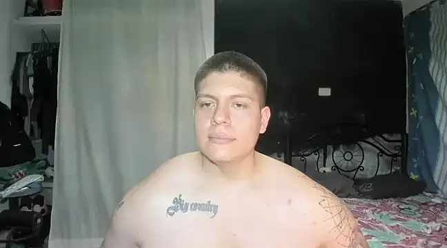 Snapshot of regan_jhonso chatting on 02/01/25, 08:50 regan jhonso online show from 02/01/25, 08:50