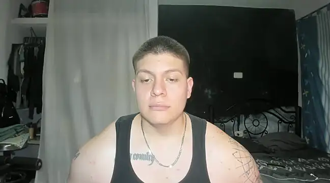 Snapshot of regan_jhonso chatting on 02/07/25, 05:20 regan jhonso online show from 02/07/25, 05:20