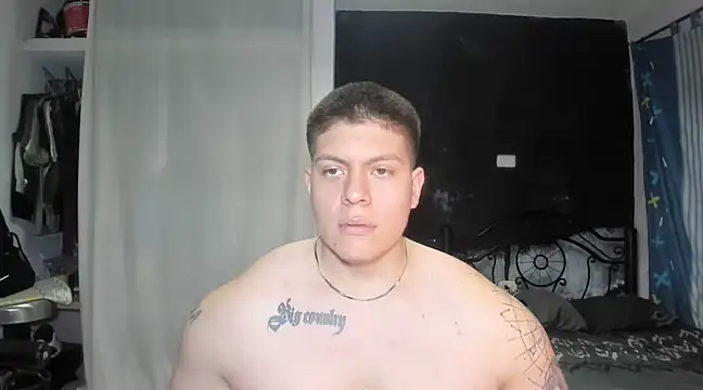 Snapshot of regan_jhonso chatting on 02/24/25, 07:30 regan jhonso online show from 02/24/25, 07:30