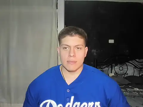 Snapshot of regan_jhonso chatting on 02/27/25, 04:31 regan jhonso online show from 02/27/25, 04:31