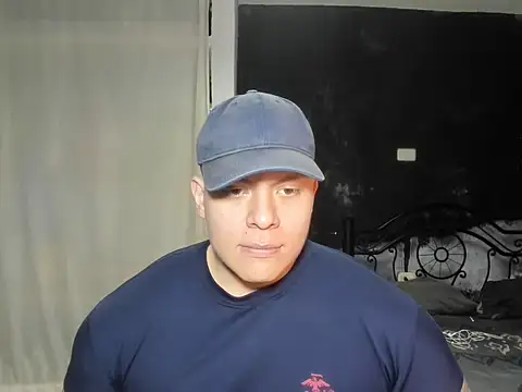 Snapshot of regan_jhonso chatting on 03/02/25, 12:22 regan jhonso online show from 03/02/25, 12:22