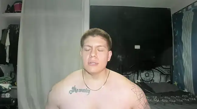 Snapshot of regan_jhonso chatting on 03/20/25, 07:58 regan jhonso online show from 03/20/25, 07:58