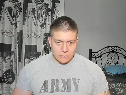 Snapshot of regan_jhonso chatting on 10/30/25, 04:25 regan jhonso online show from 10/30/25, 04:25