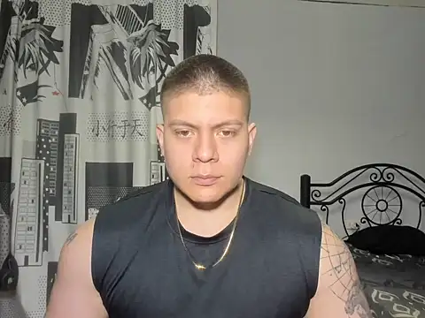 Snapshot of regan_jhonso chatting on 11/08/25, 07:08 regan jhonso online show from 11/08/25, 07:08