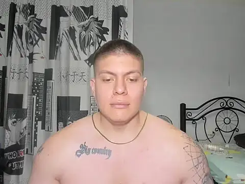 Snapshot of regan_jhonso chatting on 11/15/25, 08:00 regan jhonso online show from 11/15/25, 08:00