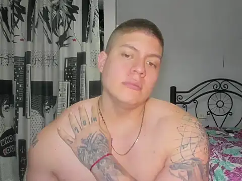 Snapshot of regan_jhonso chatting on 01/06/26, 10:19 regan jhonso online show from 01/06/26, 10:19