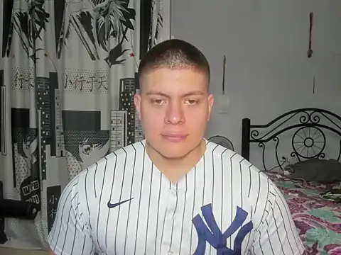 Snapshot of regan_jhonso chatting on 02/16/26, 08:16 regan jhonso online show from 02/16/26, 08:16