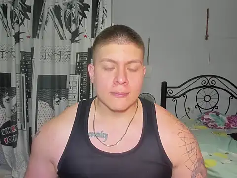 Snapshot of regan_jhonso chatting on 03/24/26, 05:56 regan jhonso online show from 03/24/26, 05:56