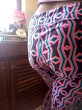 zainabsmile online show from 10/25/25, 09:39