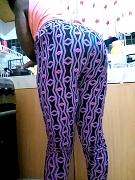 zainabsmile online show from 11/01/25, 06:43