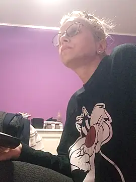 BritneyHudson online show from 10/23/25, 01:27