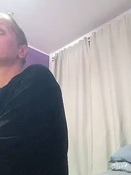 BritneyHudson online show from 12/03/25, 05:44