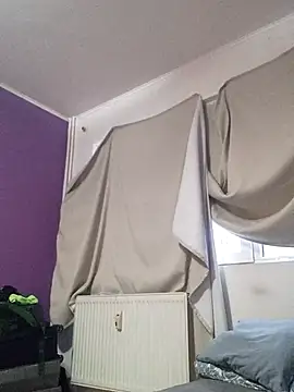 BritneyHudson online show from 12/21/25, 06:20