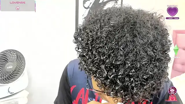 Snapshot of boylittle19cm chatting on 11/28/25, 12:30 boylittle19cm online show from 11/28/25, 12:30