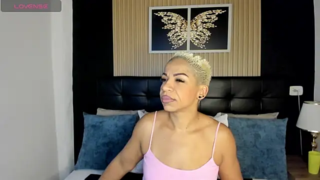 summer night  online show from 02/02/25, 03:21