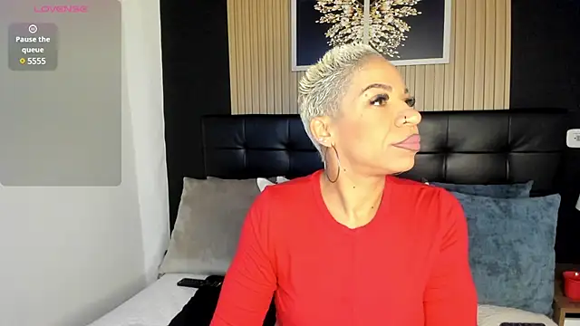 summer night  online show from 02/05/25, 11:55