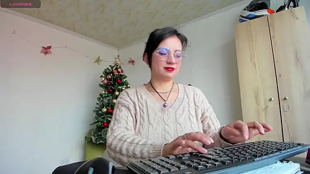 Hanna Sofiax01 online show from 12/02/24, 02:19