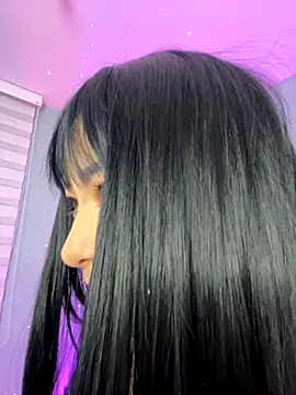 Snapshot of sharon_leone26 chatting on 12/02/25, 04:51 sharon leone26 online show from 12/02/25, 04:51