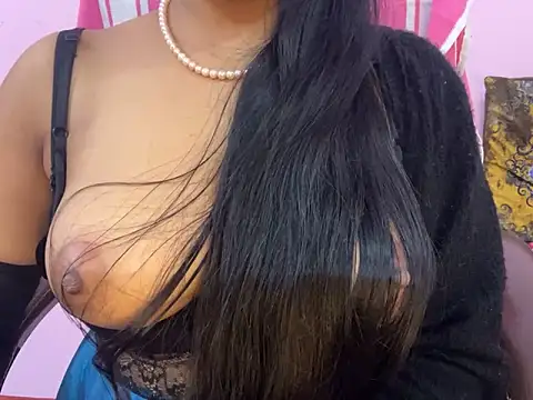 Snapshot of roshni-5 chatting on 01/06/25, 07:45 roshni-5 online show from 01/06/25, 07:45