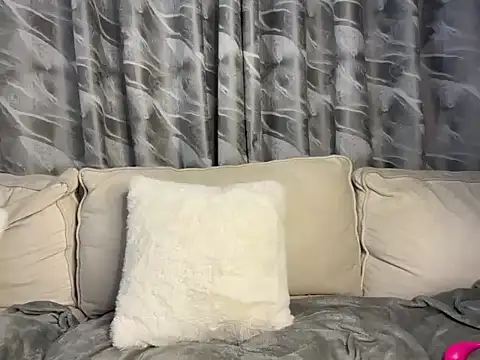 Snapshot of Chocolate_queen2 chatting on 10/21/25, 07:20 Chocolate queen2 online show from 10/21/25, 07:20