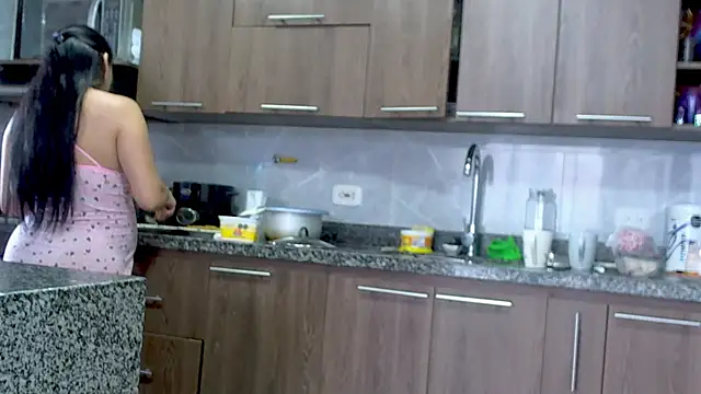 Snapshot of adan_eva960 chatting on 09/13/25, 03:23 adan eva960 online show from 09/13/25, 03:23