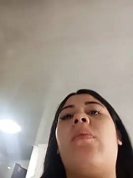 Snapshot of adan_eva960 chatting on 10/03/25, 03:31 adan eva960 online show from 10/03/25, 03:31