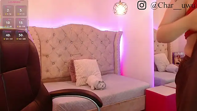 Charlotte Jones   online show from 11/27/25, 11:34